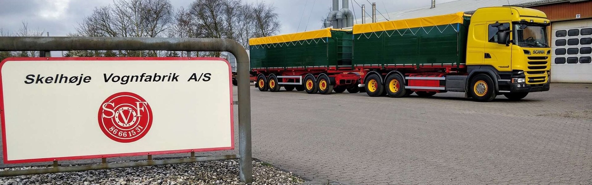 2404